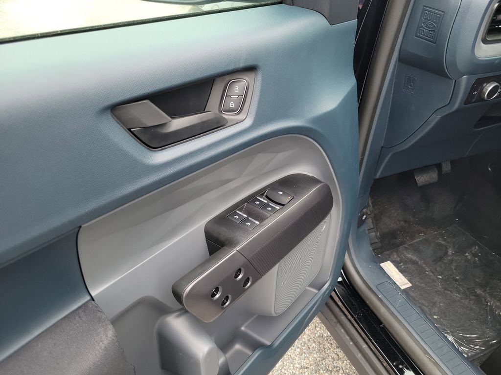 New 2026 Ford Maverick XL image 7