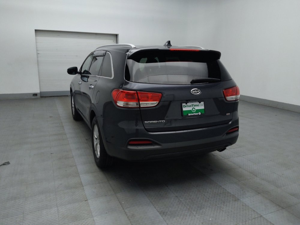 Used 2018 Kia Sorento LX FWD image 5