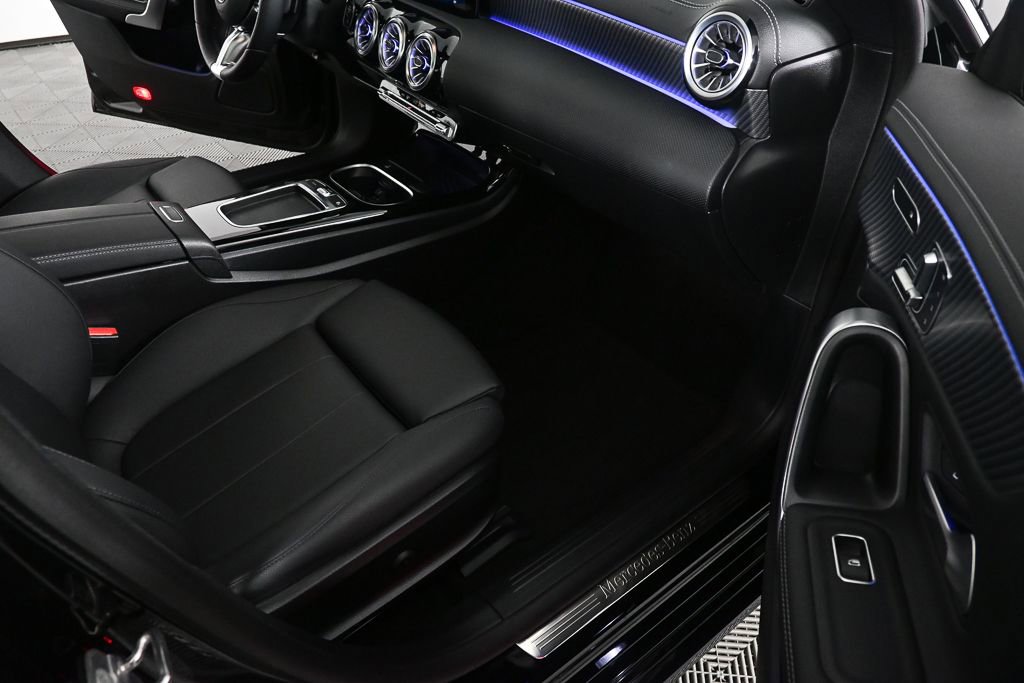 Used 2024 Mercedes-Benz CLA 250 image 22