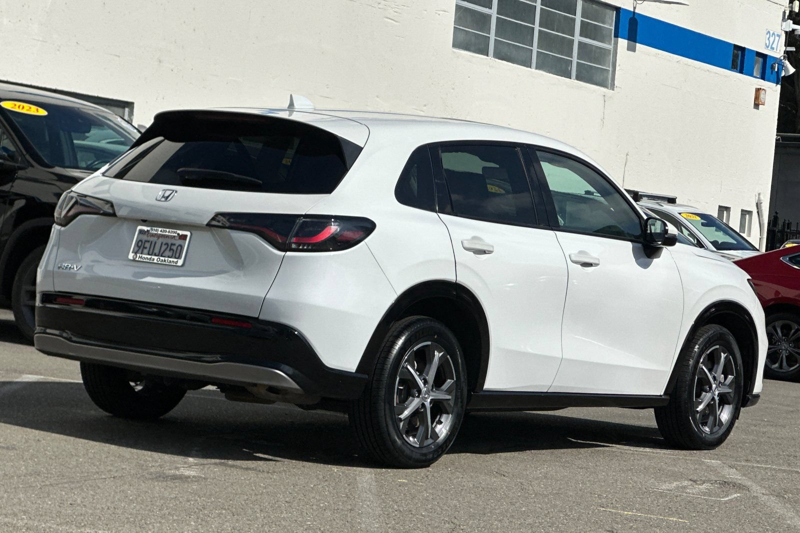 Used 2023 Honda HR-V EX-L image 5