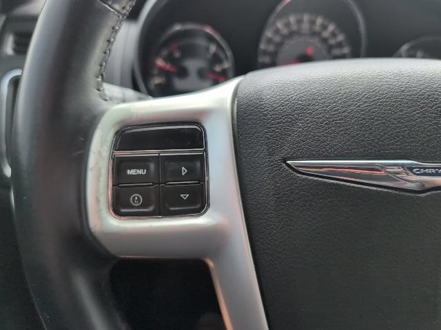 Used 2013 Chrysler 200 Touring w/ Cold Weather Group FWD image 15