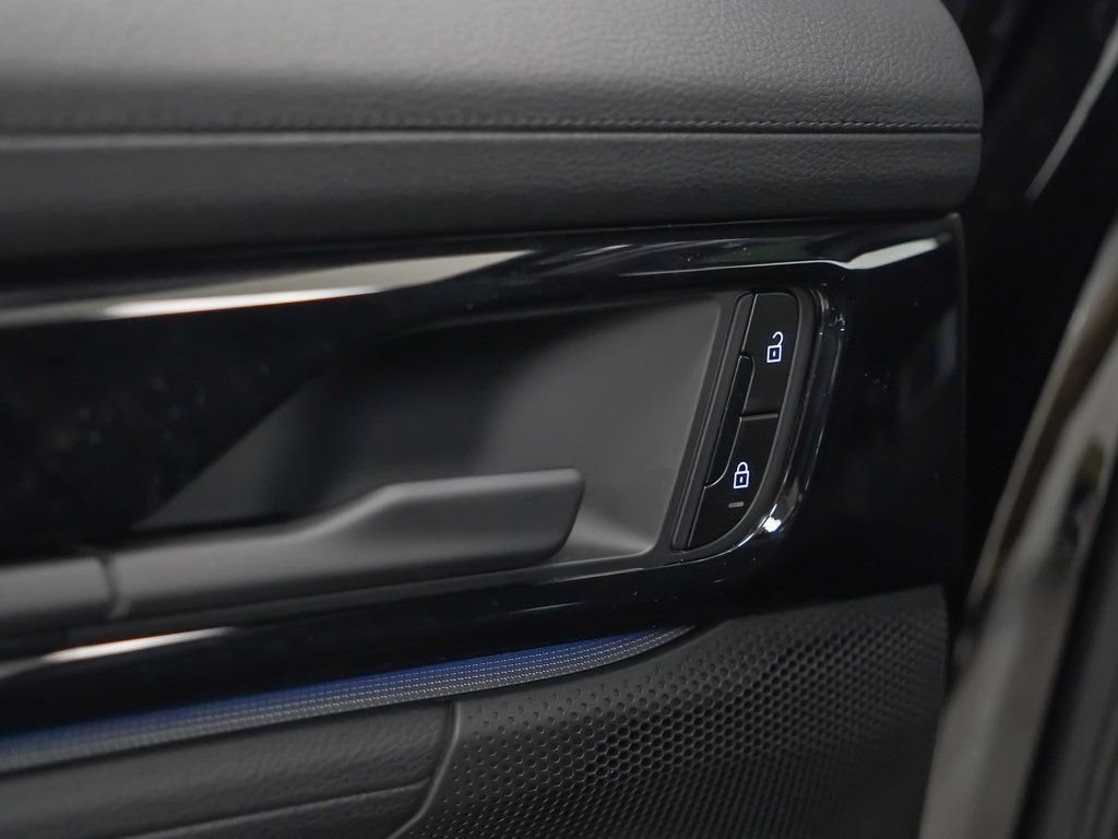 New 2026 Porsche Panamera 4 AWD/4WD image 15