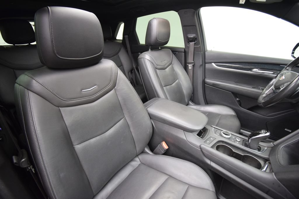 Used 2020 Cadillac XT5 Premium Luxury FWD image 18