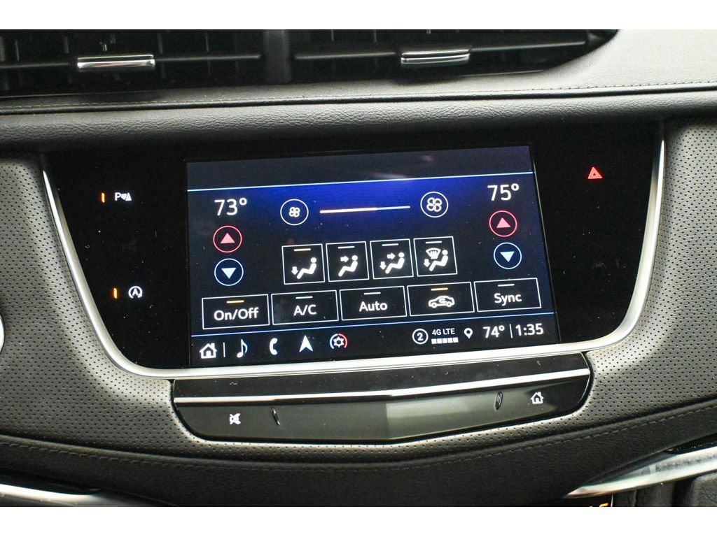 Certified 2025 Cadillac XT5 Premium Luxury image 47