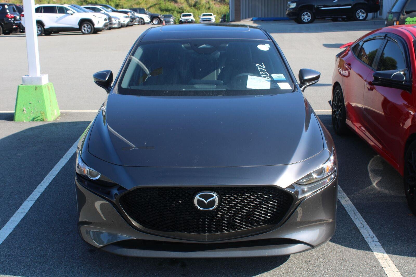 Used 2024 MAZDA MAZDA3 s FWD image 2
