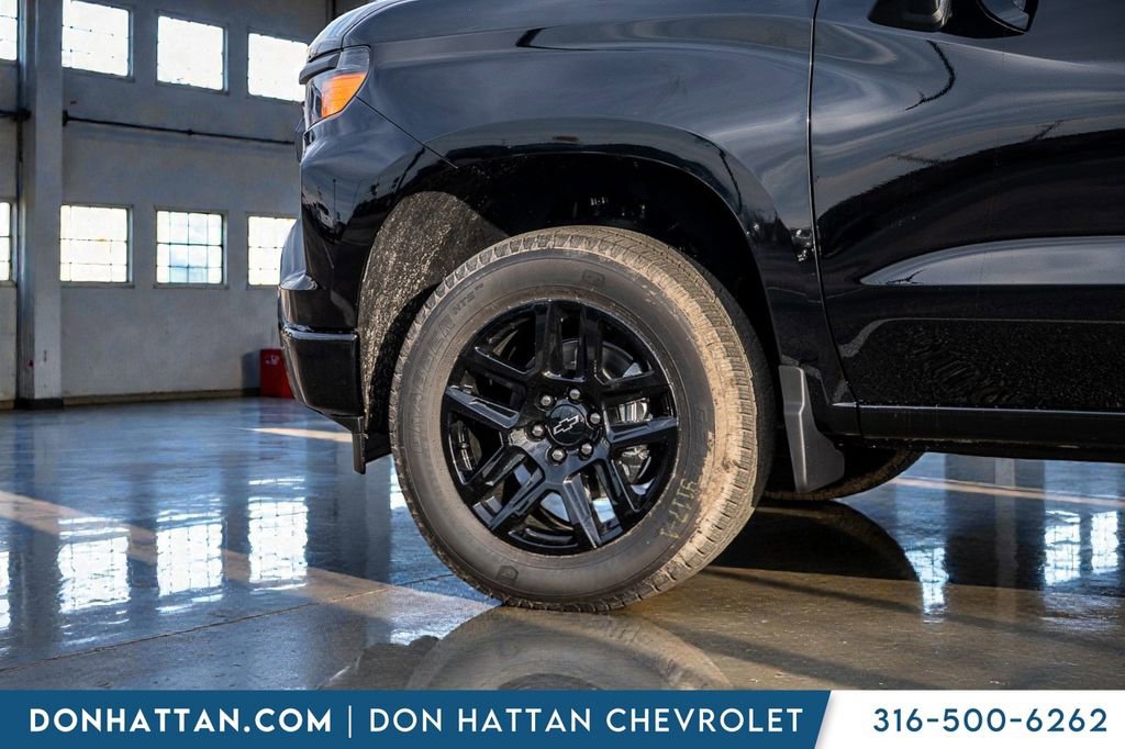 New 2026 Chevrolet Silverado 1500 Custom w/ LPO, Dark Essentials Package image 31