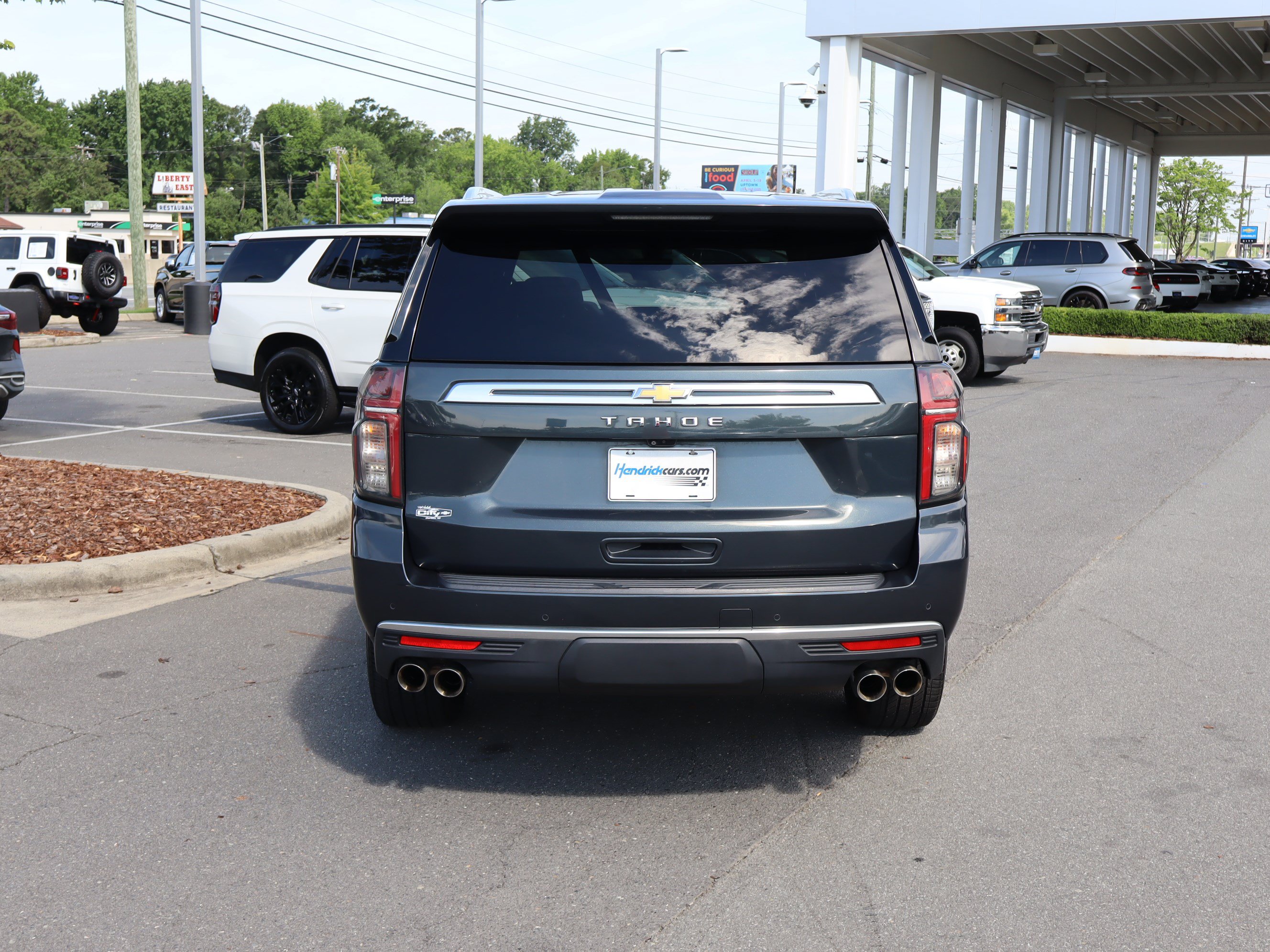 Used 2022 Chevrolet Tahoe High Country AWD/4WD image 9