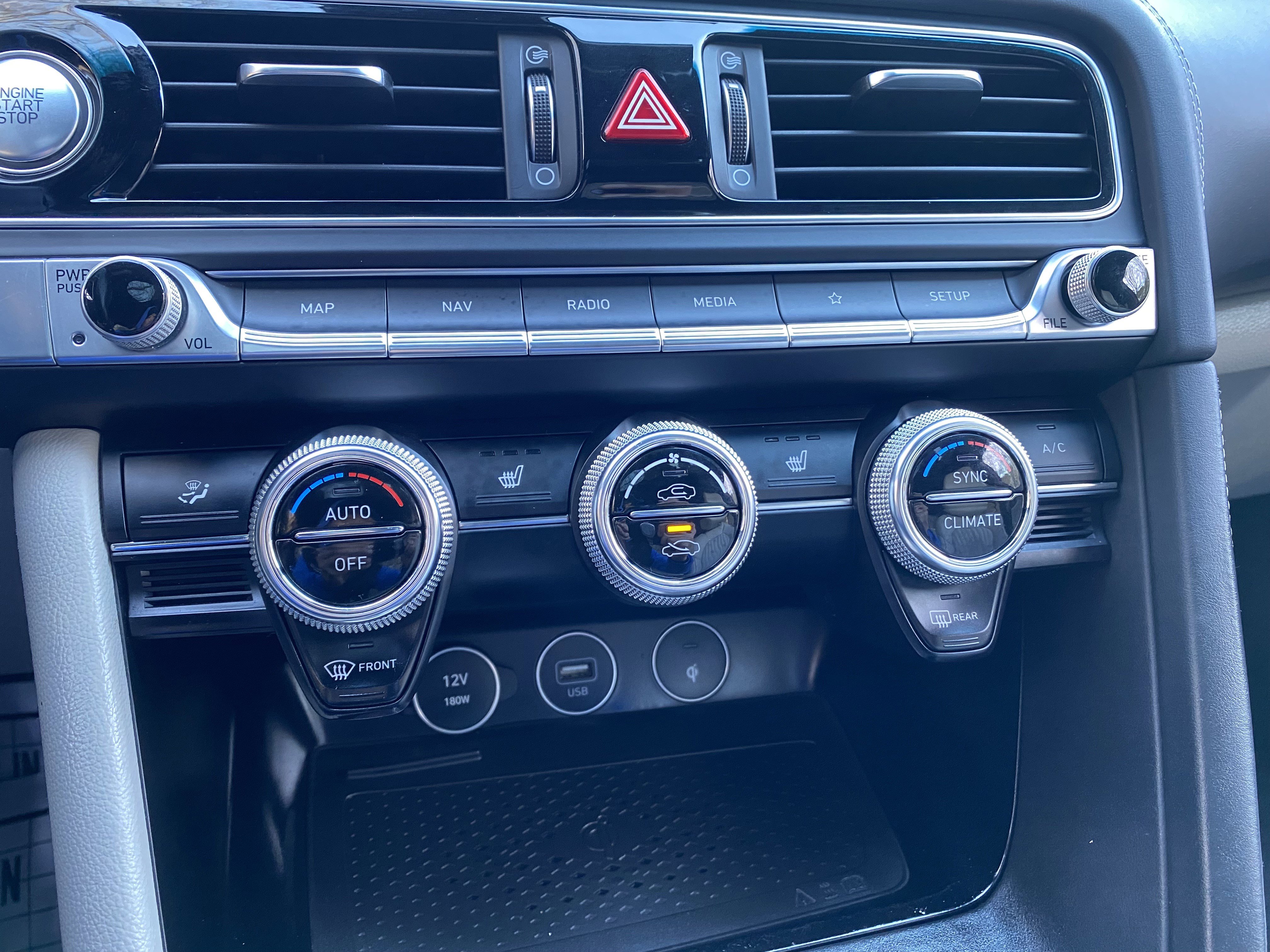 Used 2022 Genesis G70 2.0T w/ Prestige Package image 28