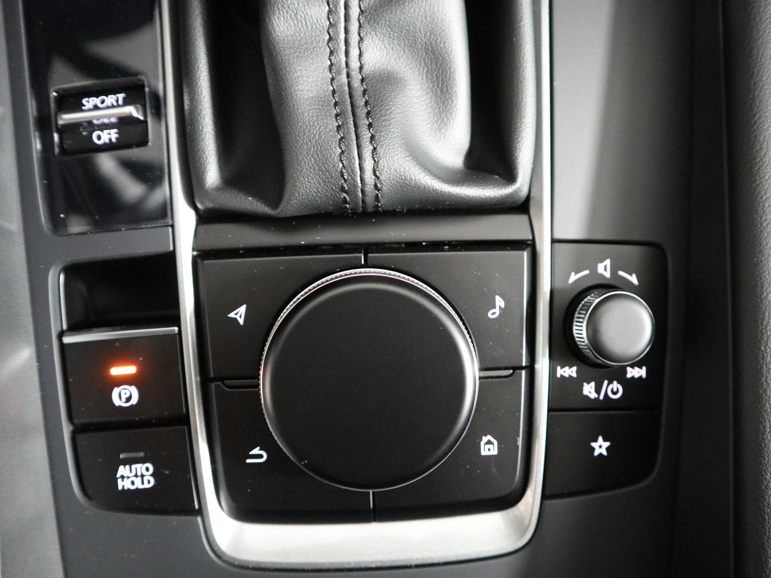 New 2026 MAZDA MAZDA3 2.5 S Sedan w/ Preferred Pkg image 29