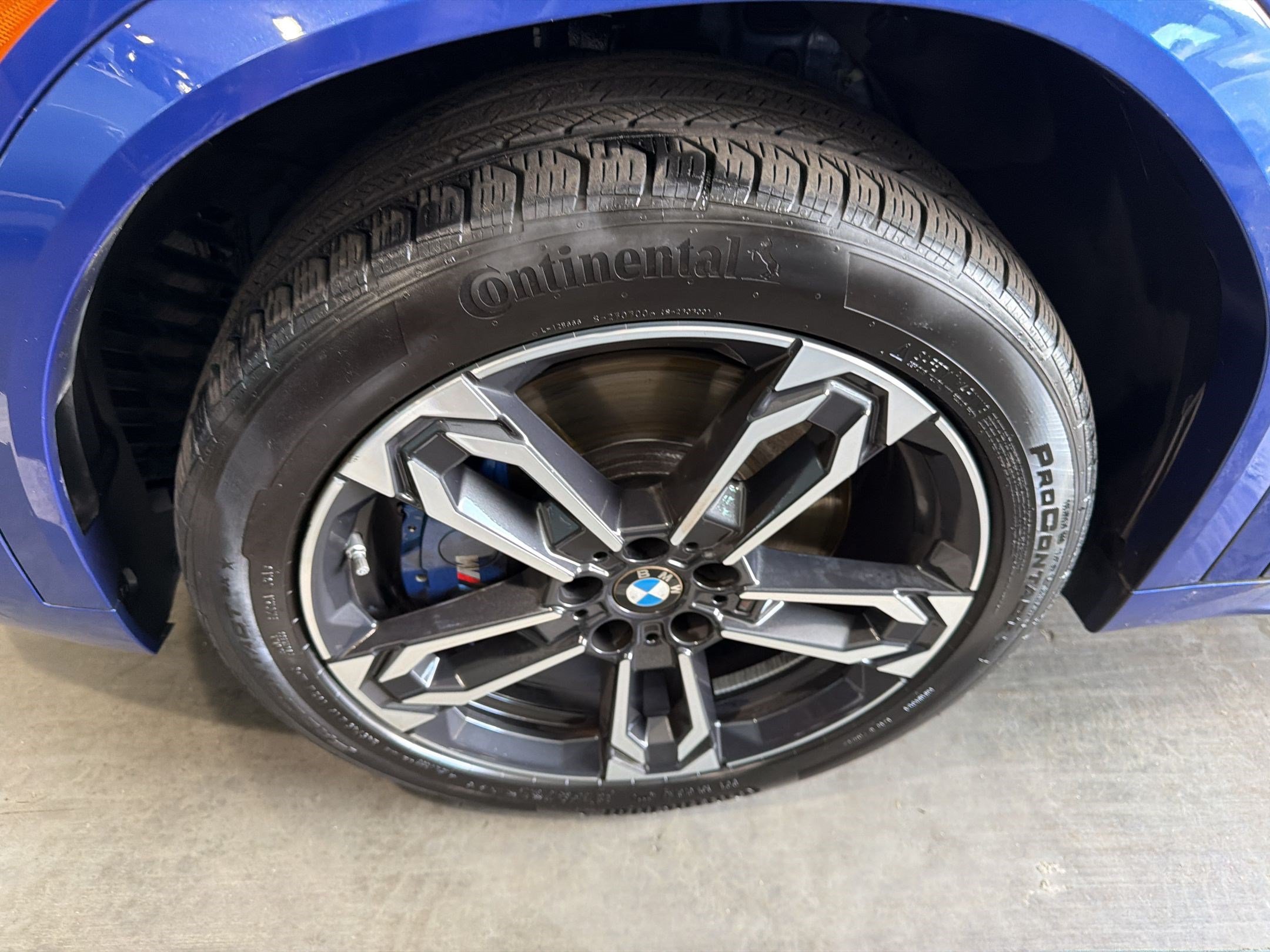 Certified 2024 BMW X2 xDrive28i w/ Premium Package AWD/4WD image 7