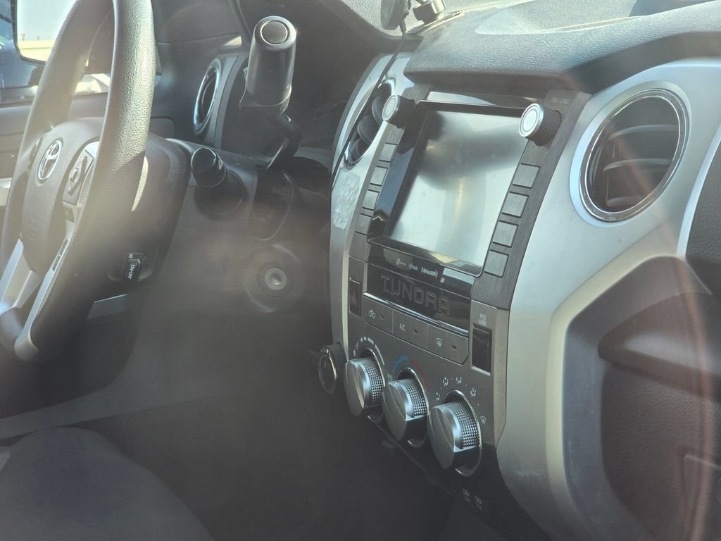 Used 2020 Toyota Tundra SR5 AWD/4WD image 15