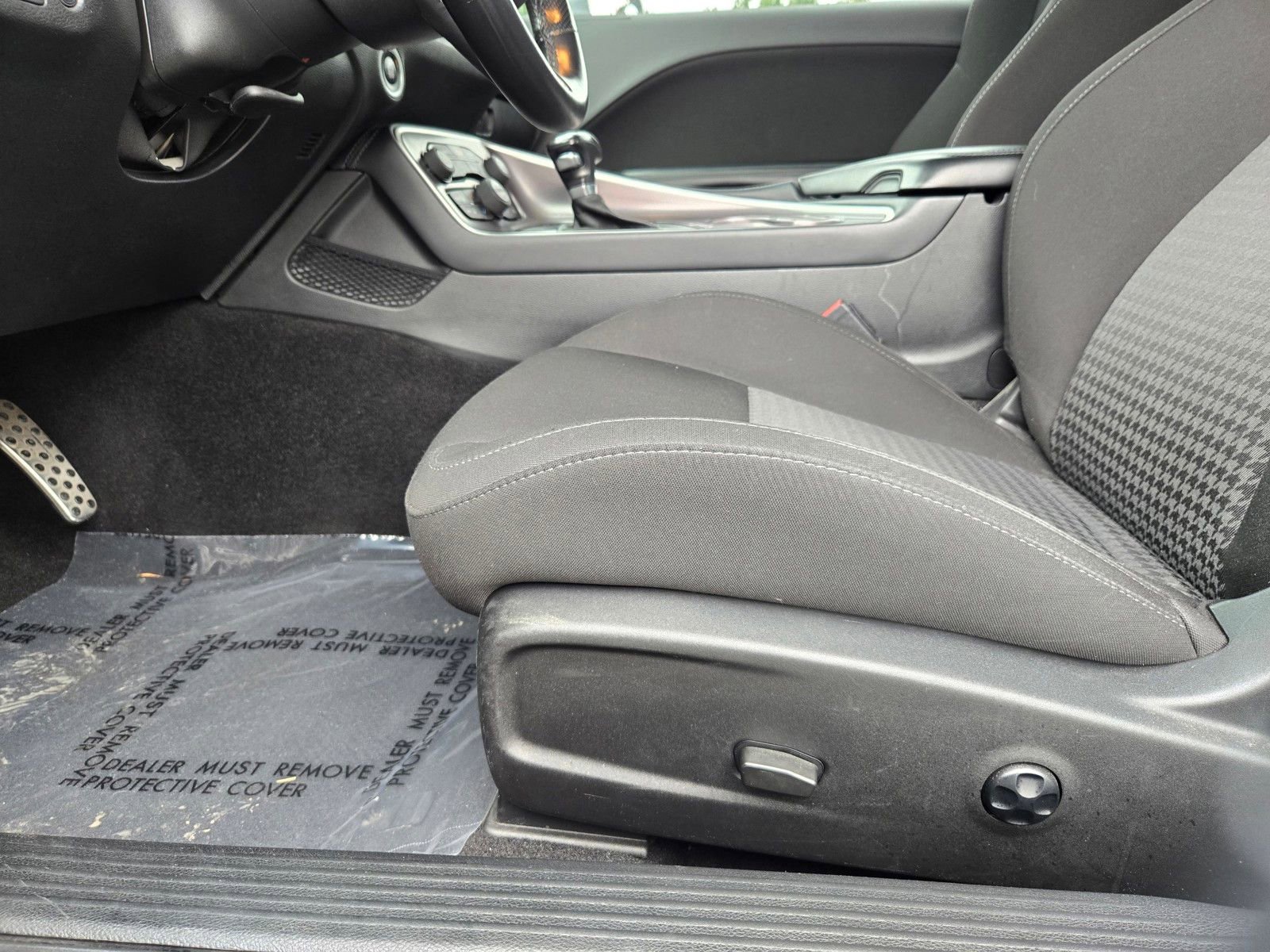 Used 2021 Dodge Challenger R/T w/ Blacktop Package image 17