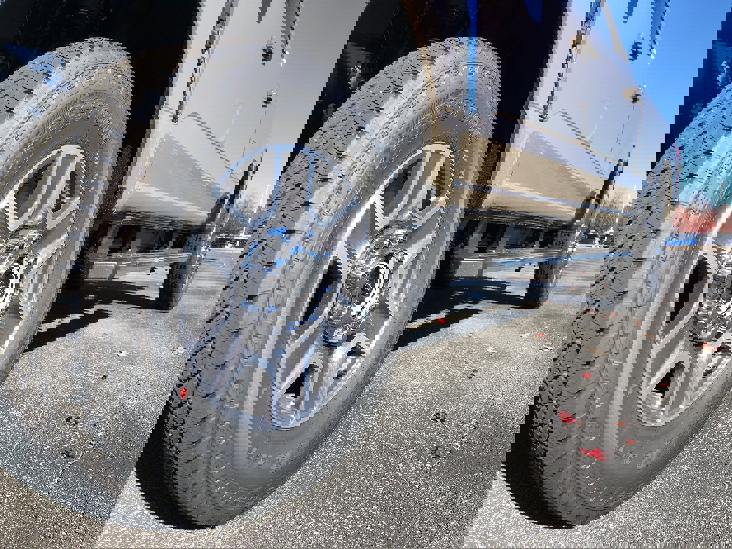 New 2026 Ford F250 Lariat w/ FX4 Off-Road Package image 22