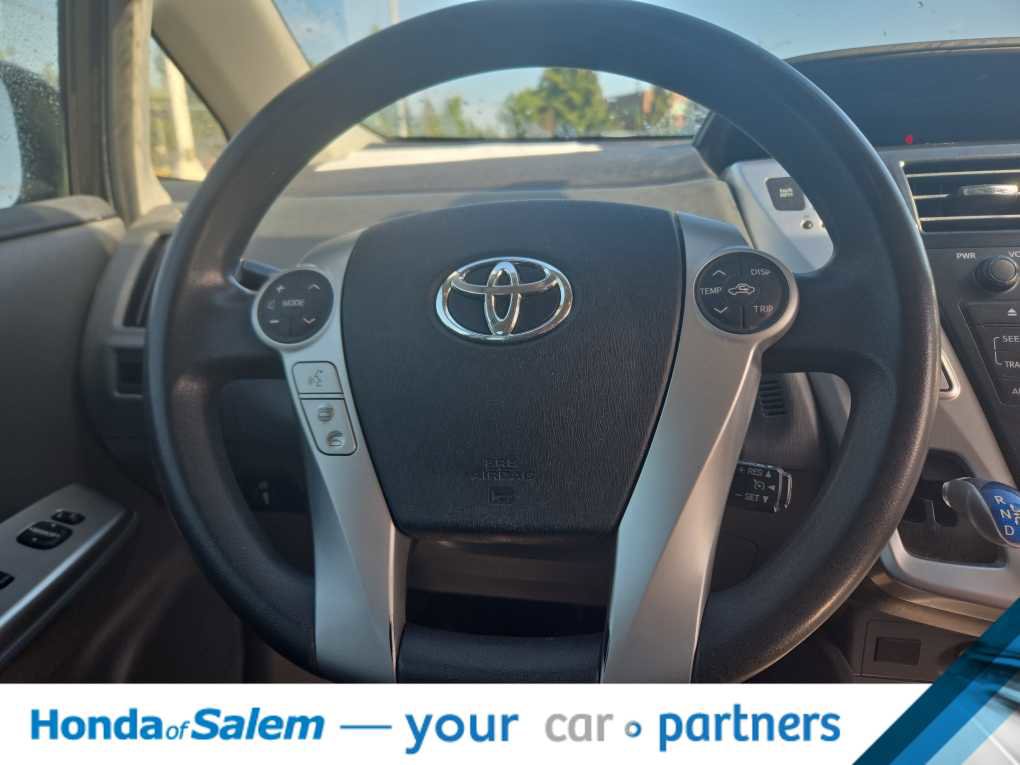 Used 2012 Toyota Prius V Three FWD image 15