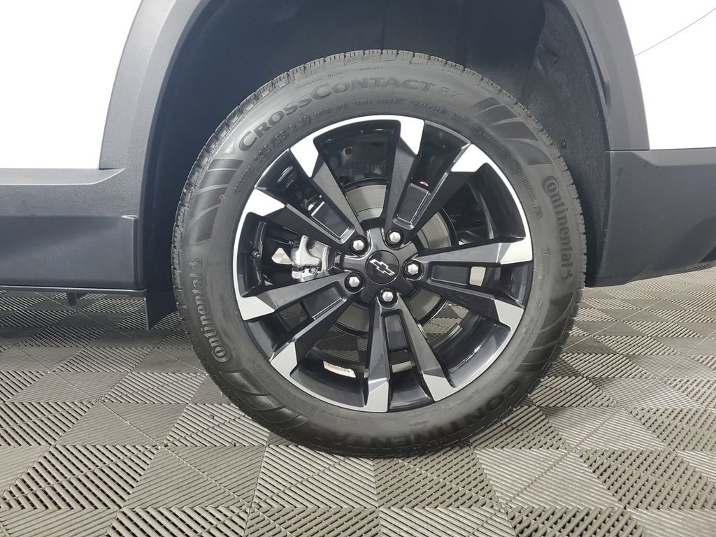 New 2026 Chevrolet Equinox RS FWD image 29