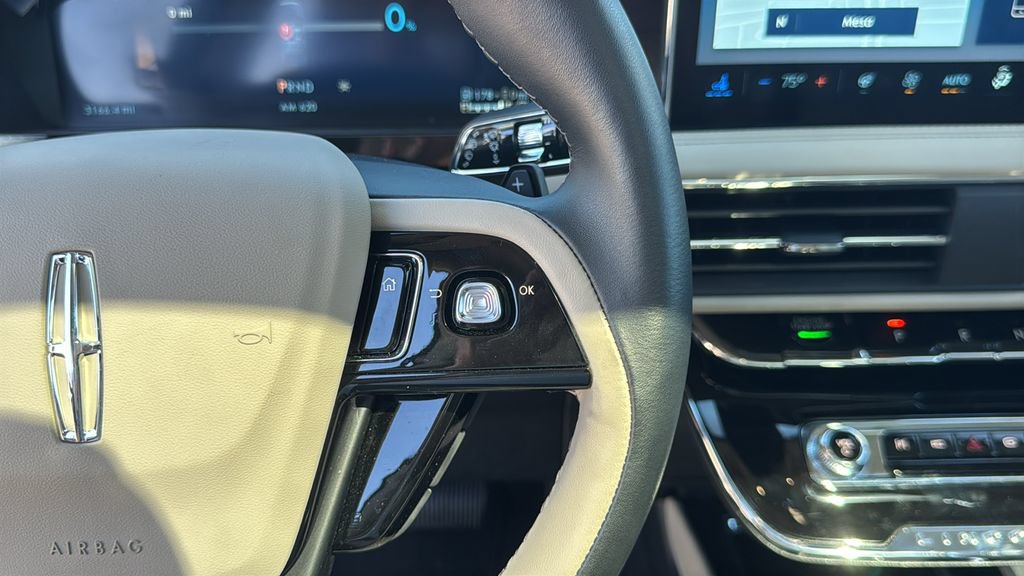 New 2025 Lincoln Corsair Grand Touring w/ Equipment Group 301A AWD/4WD image 12