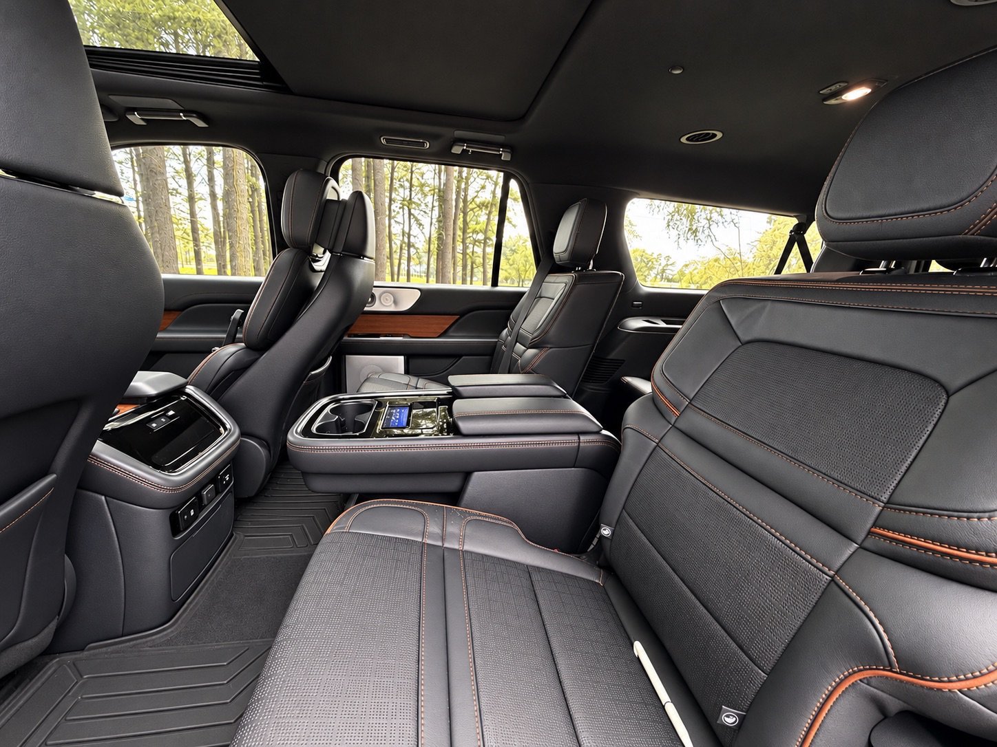 Used 2023 Lincoln Navigator L Black Label AWD/4WD image 14
