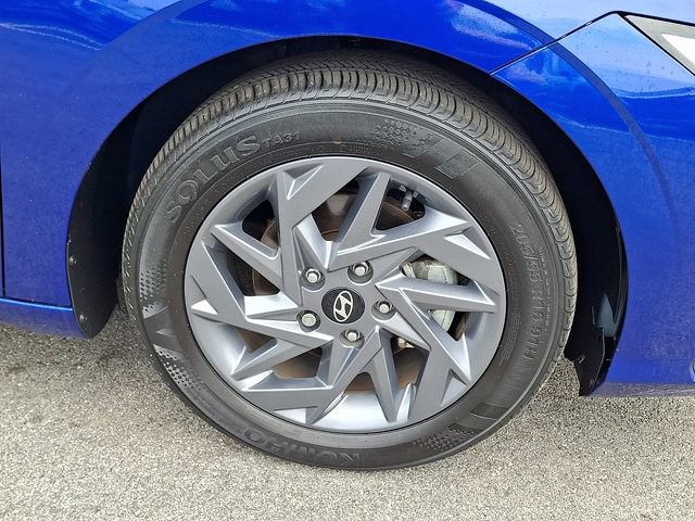 Used 2024 Hyundai Elantra SEL FWD image 8