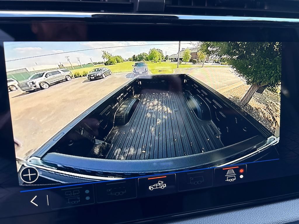 New 2026 GMC Sierra 2500 AT4 w/ AT4 Premium Plus Package AWD/4WD image 31
