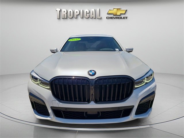 Used 2022 BMW 750i xDrive w/ Luxury Rear Seating Package image 8