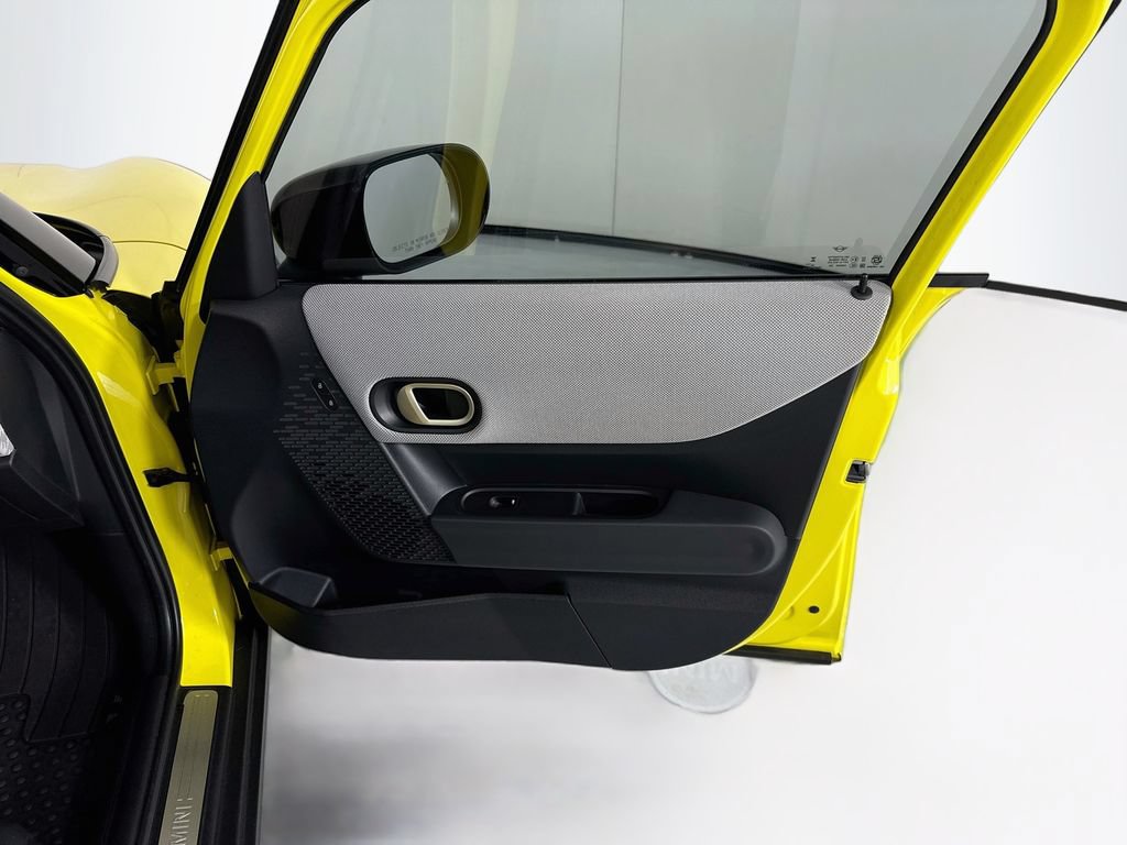 Used 2025 MINI Cooper S FWD image 25