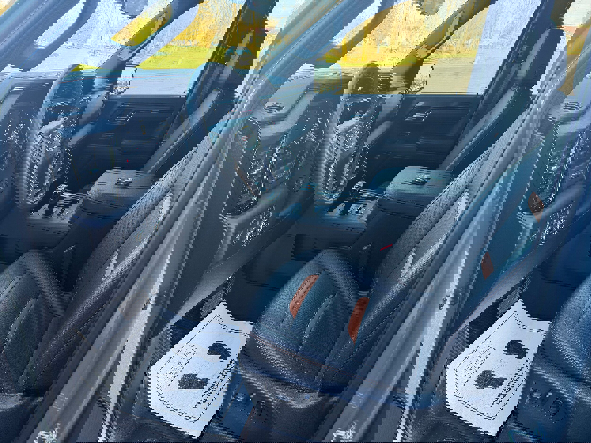 Used 2023 GMC Sierra 1500 AT4 w/ AT4 Premium Package image 22