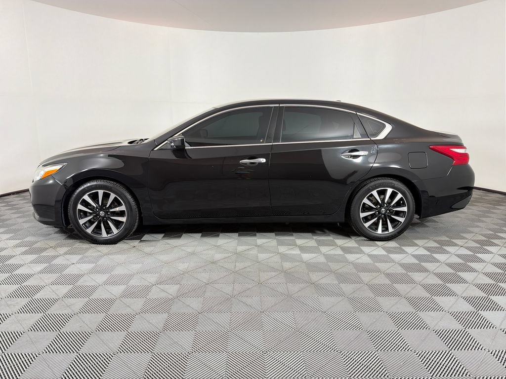 Used 2018 Nissan Altima 2.5 SV FWD image 6