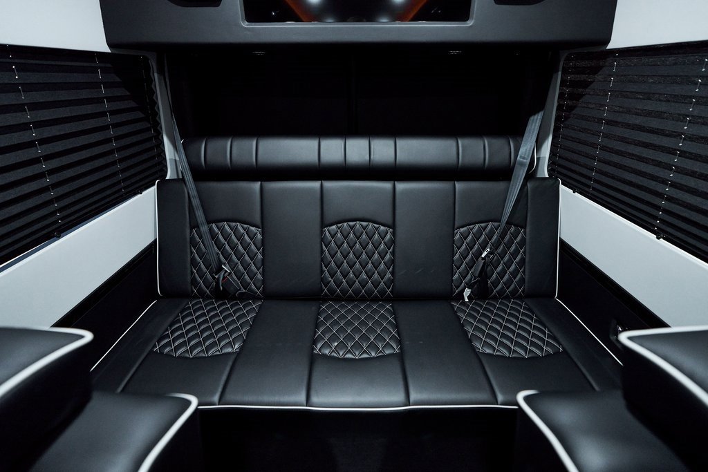 Used 2017 Mercedes-Benz Sprinter 3500 image 73