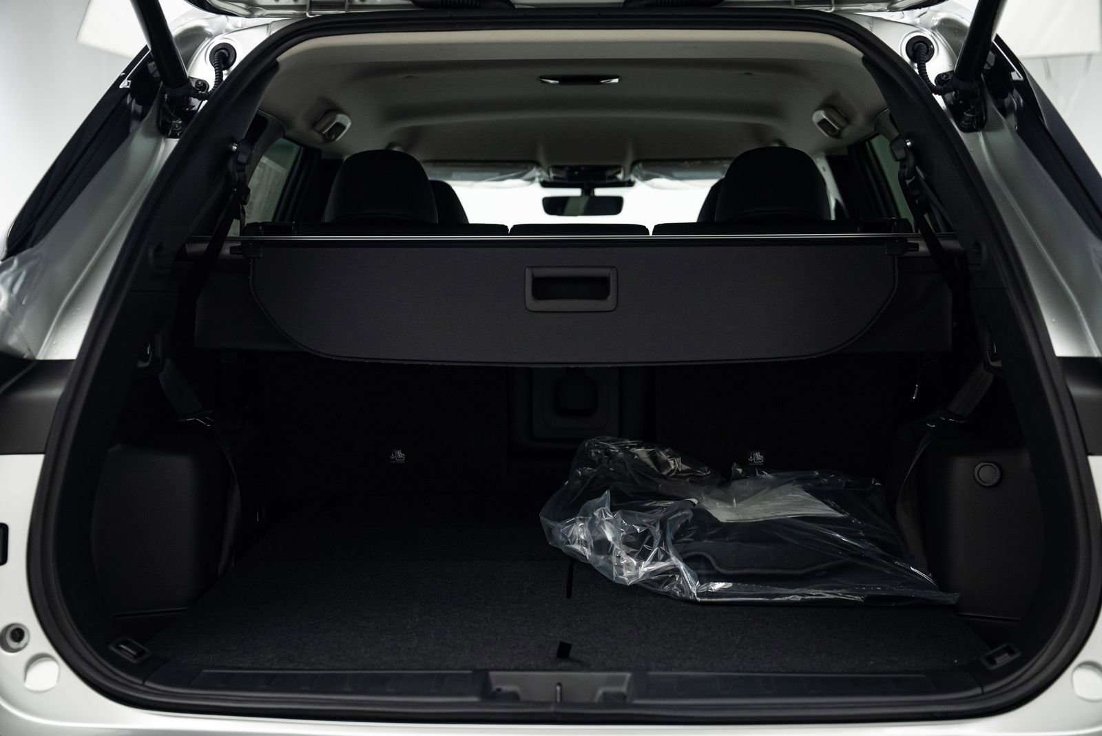 Used 2025 Mitsubishi Outlander SE image 20