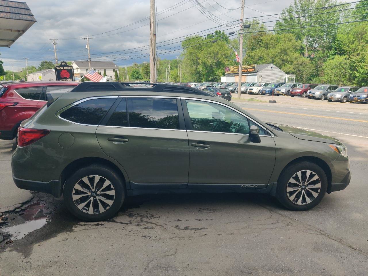 Used 2016 Subaru Outback 3.6R Limited AWD/4WD image 7
