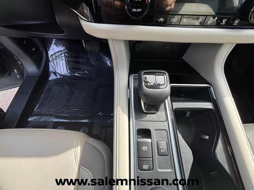 Certified 2023 Nissan Pathfinder SL image 6