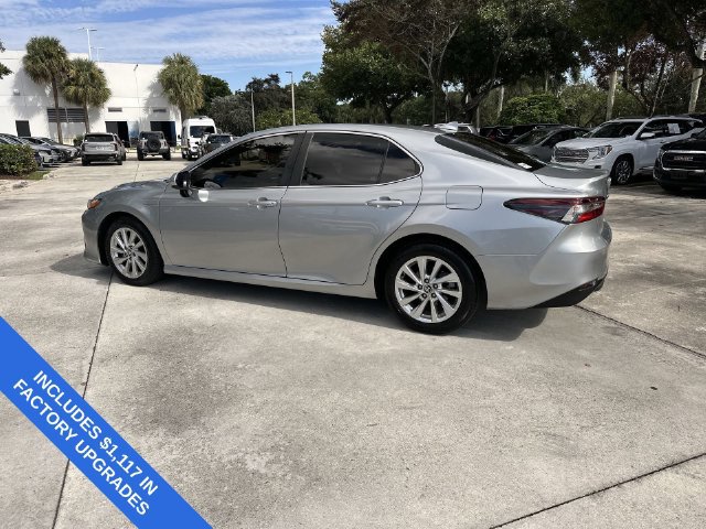 Used 2023 Toyota Camry LE FWD image 33