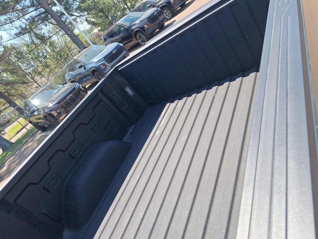 New 2026 Chevrolet Silverado 1500 LTZ w/ LTZ Premium Package image 14