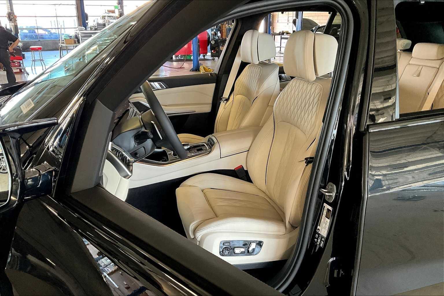New 2026 BMW X5 M60i image 9