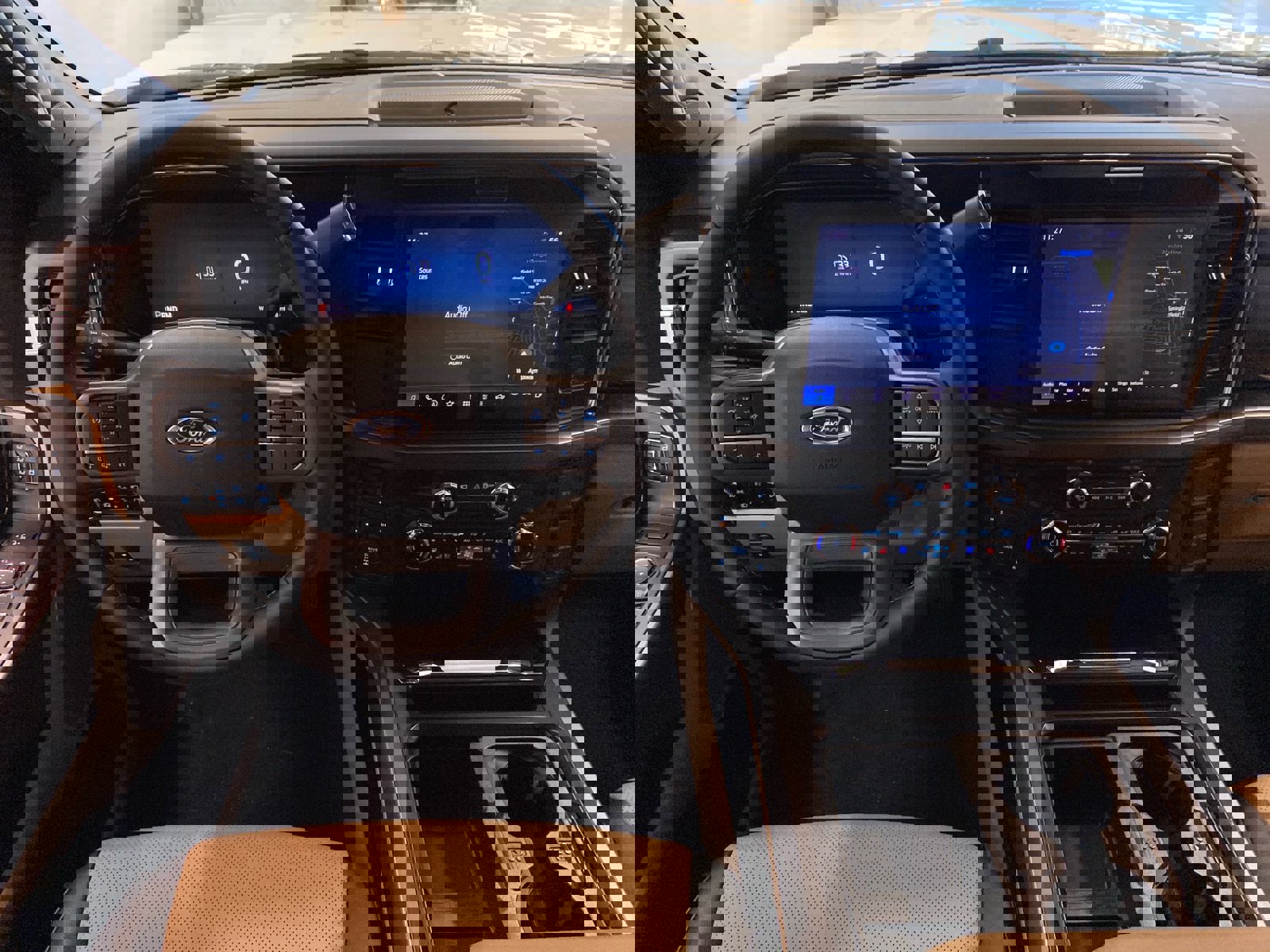 New 2026 Ford F350 Lariat w/ Snow Plow Prep Package image 18