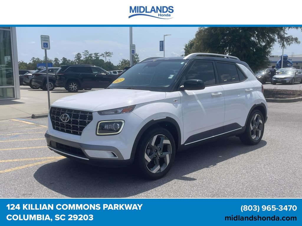 Used 2023 Hyundai Venue Limited FWD image 3