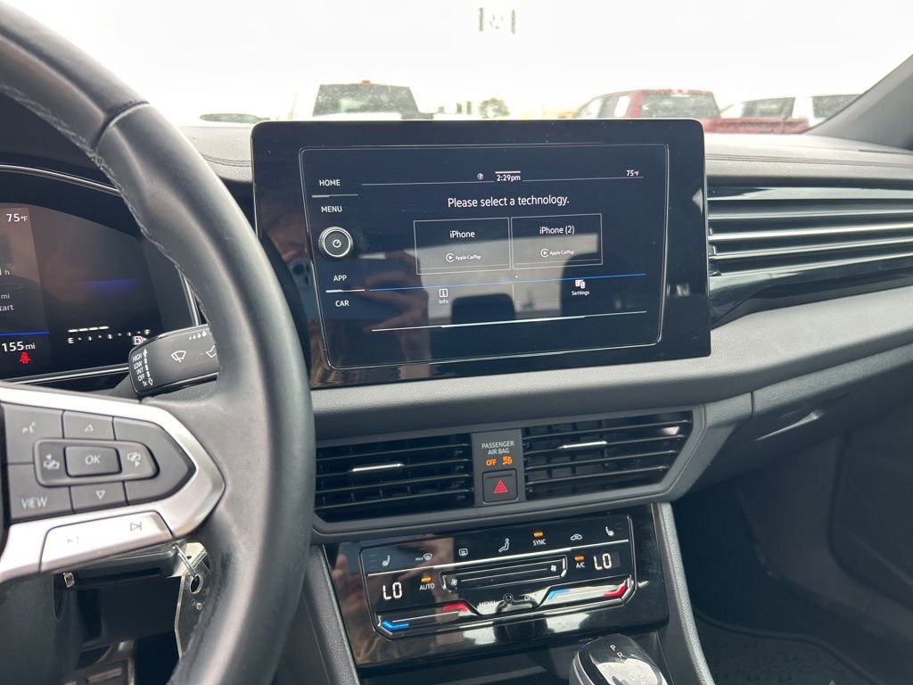 Used 2025 Volkswagen Jetta Sport FWD image 17