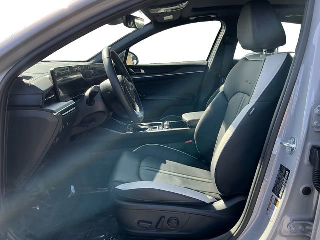 Used 2025 Kia K5 GT-Line w/ GT-Line Premium Package image 10