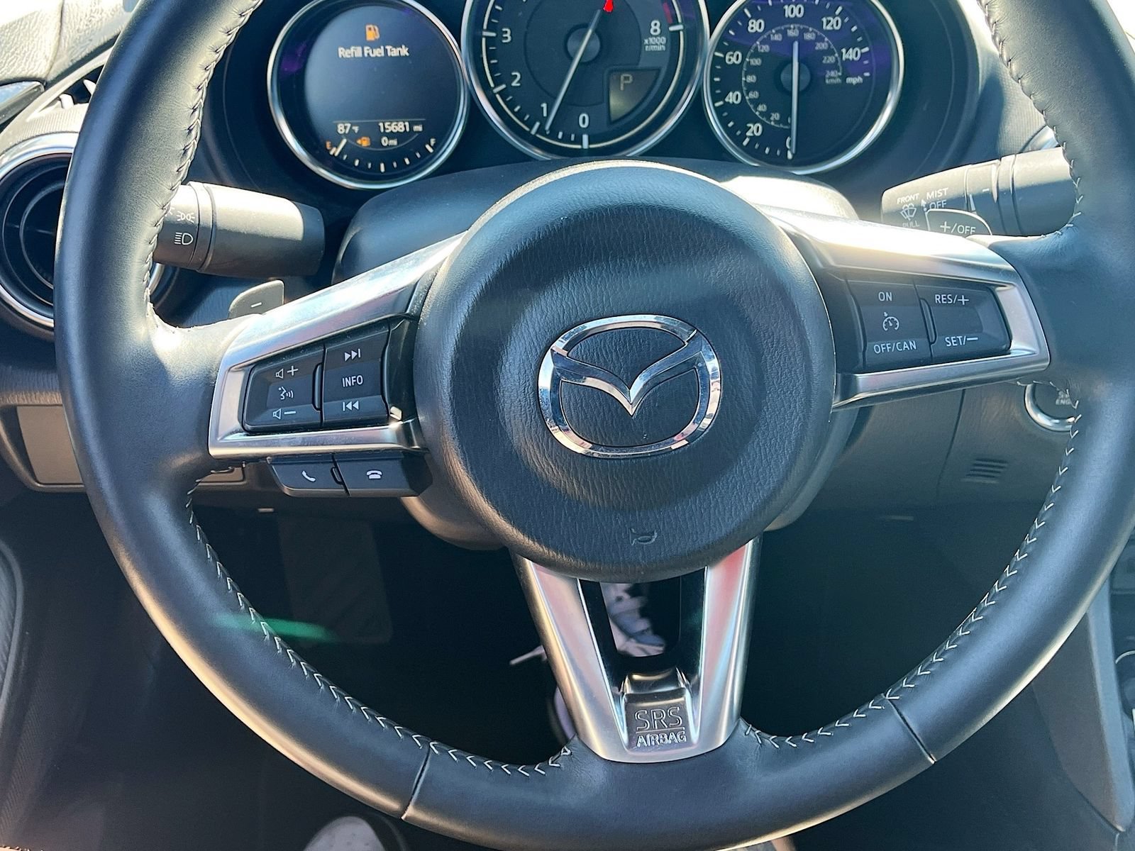 Used 2023 MAZDA MX-5 Miata Grand Touring RWD image 11