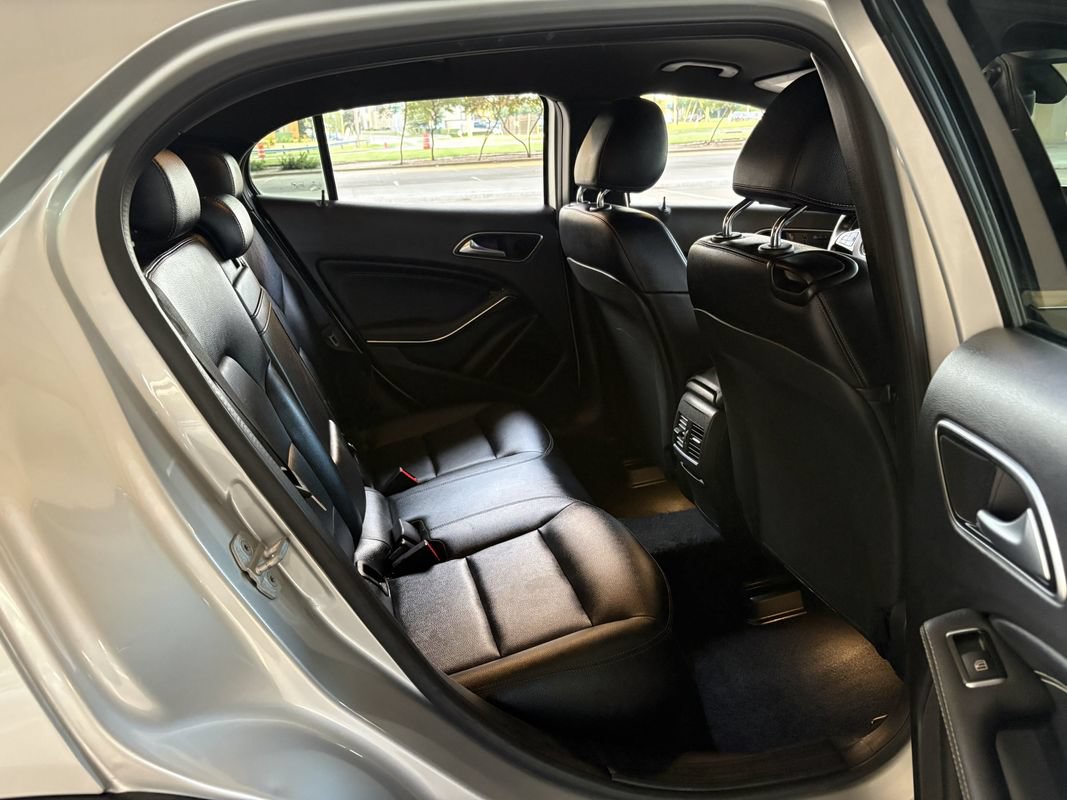 Used 2016 Mercedes-Benz GLA 250 image 31