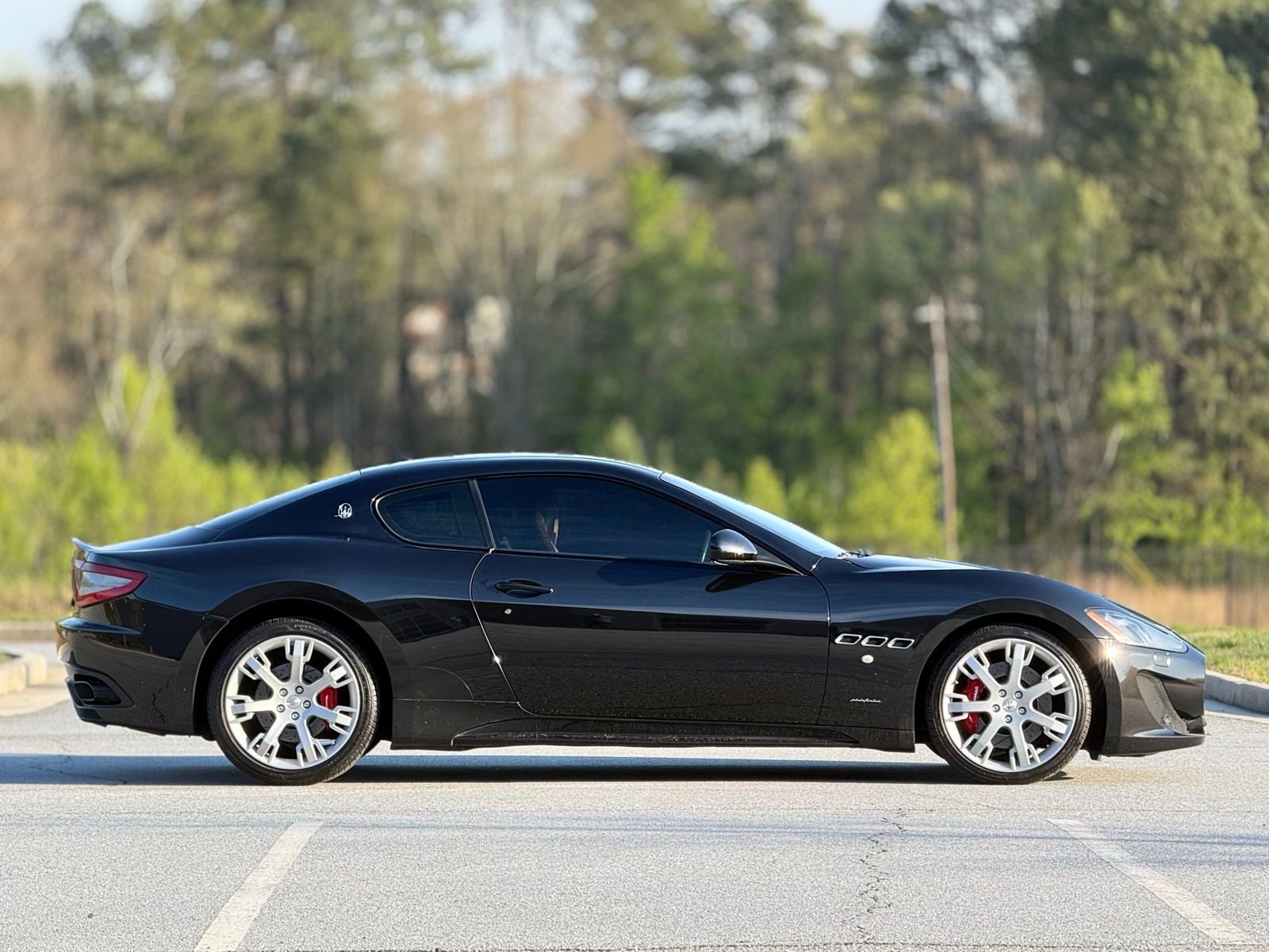 Used 2013 Maserati GranTurismo Sport image 11