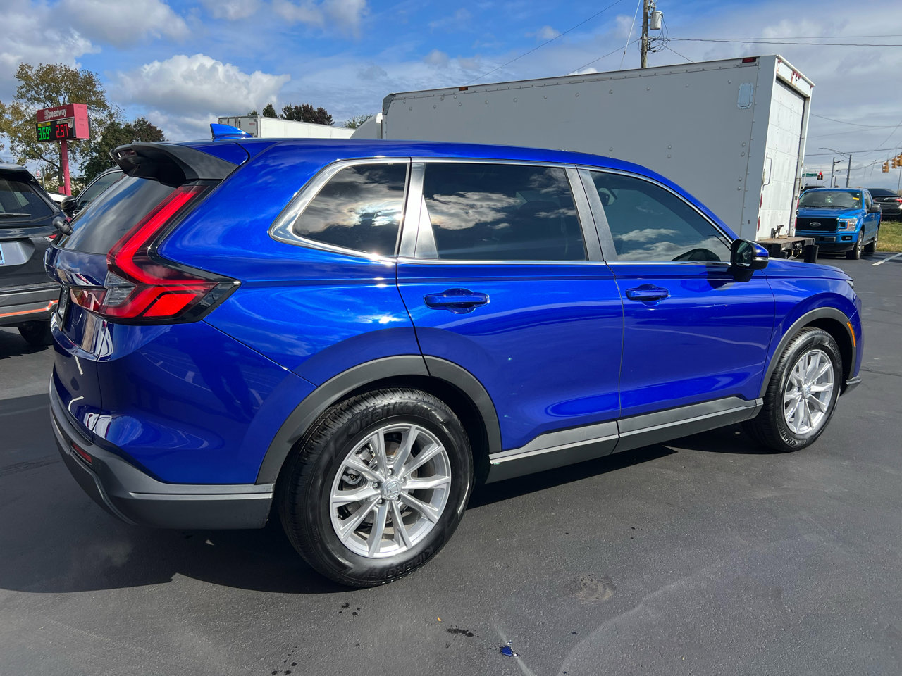 Used 2025 Honda CR-V EX-L image 27