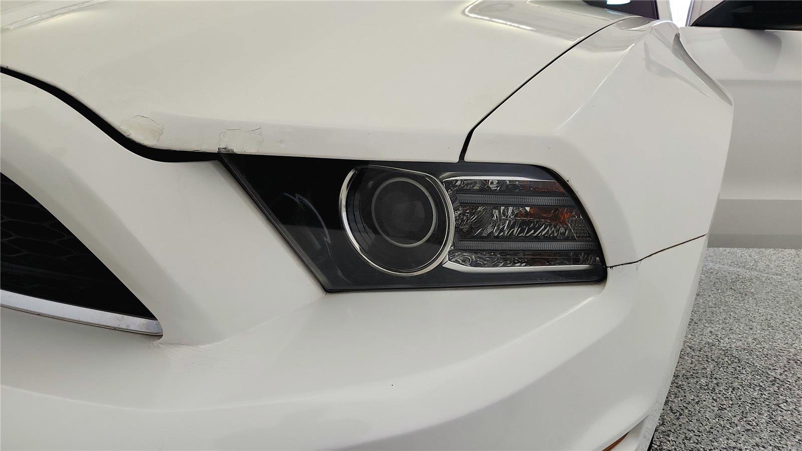 Used 2013 Ford Mustang Convertible image 14