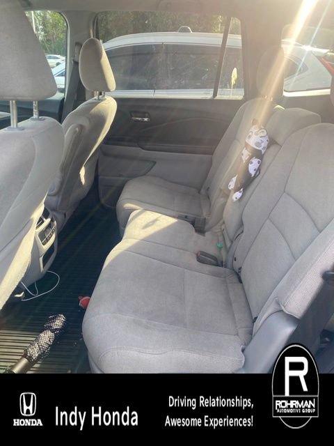Used 2021 Honda Pilot EX image 10