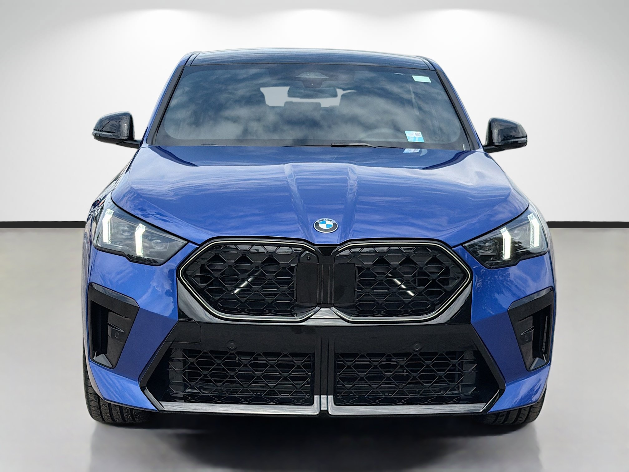 New 2026 BMW X2 xDrive28i w/ Technology Package AWD/4WD image 8