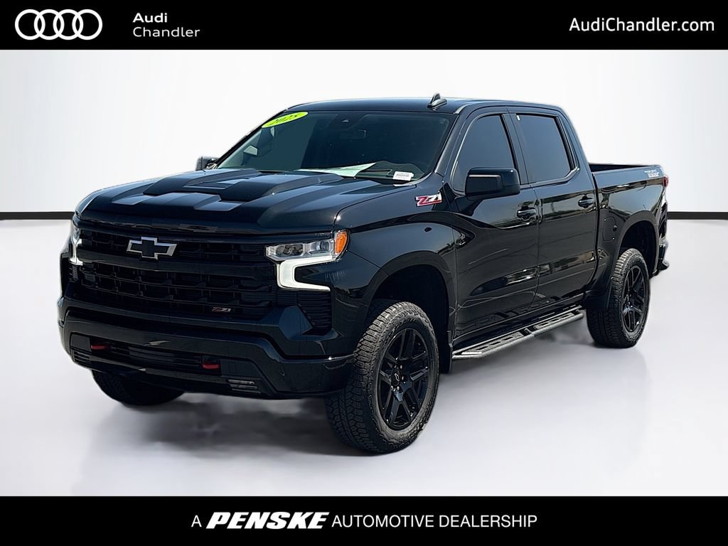 Used 2025 Chevrolet Silverado 1500 LT Trail Boss w/ Convenience Package II AWD/4WD image 1