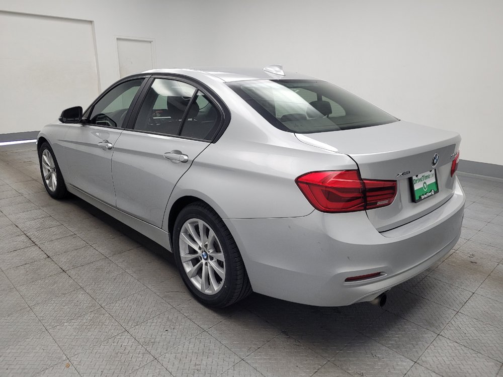 Used 2016 BMW 320i xDrive Sedan AWD/4WD image 5