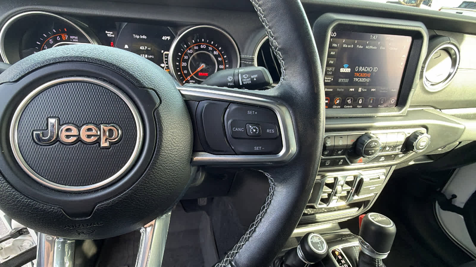 Used 2022 Jeep Gladiator Overland w/ Popular Equipment Package image 20