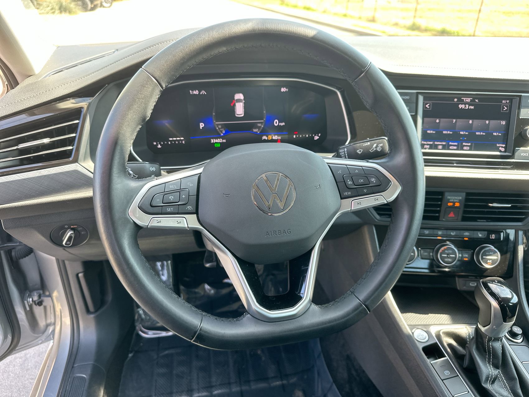 Used 2024 Volkswagen Jetta SE FWD image 14