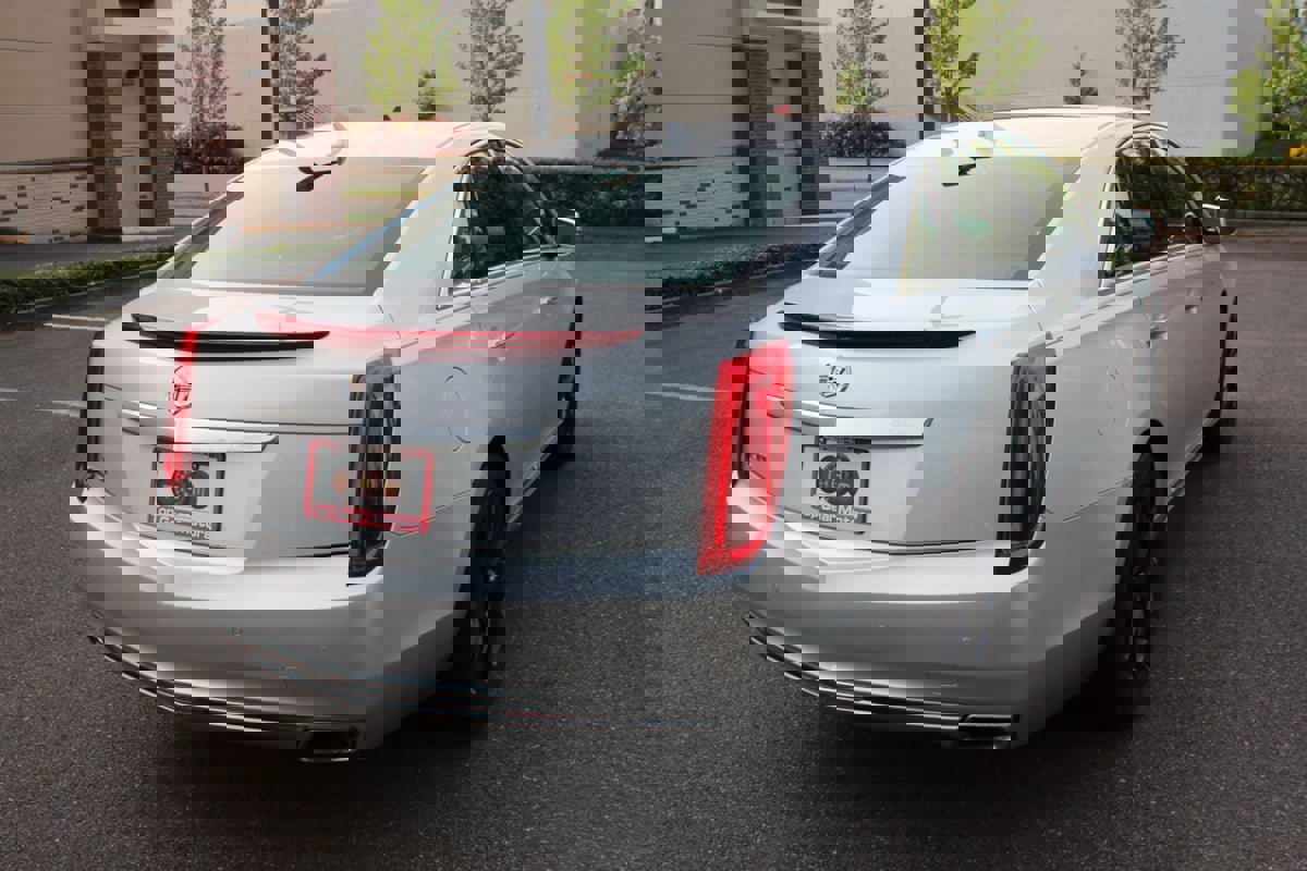 Used 2014 Cadillac XTS Luxury image 9